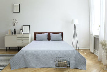 Herring Bone Ivory and Navy Cotton Quilt Set